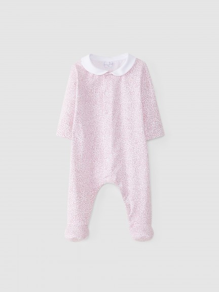 Pijama floral con cuello de bebé