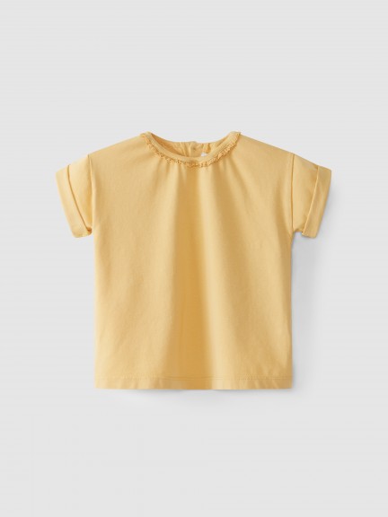 T-shirt with ruffled detail