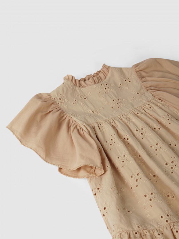 Vestido bordado