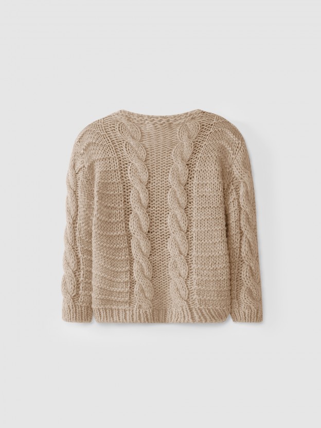 Cable knitted v-neck cardigan