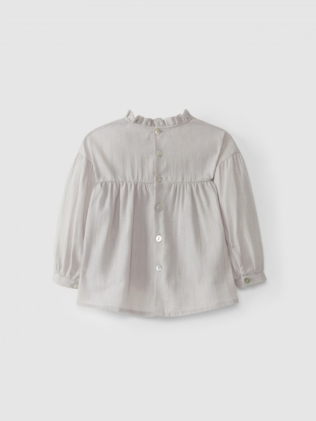 Blouse with ruffled detail