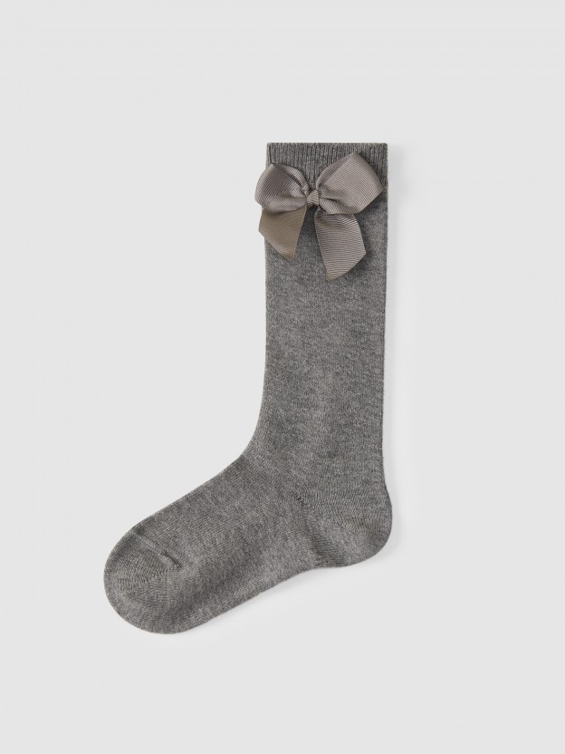 Knee-high socks with grossgrain side bow Cóndor
