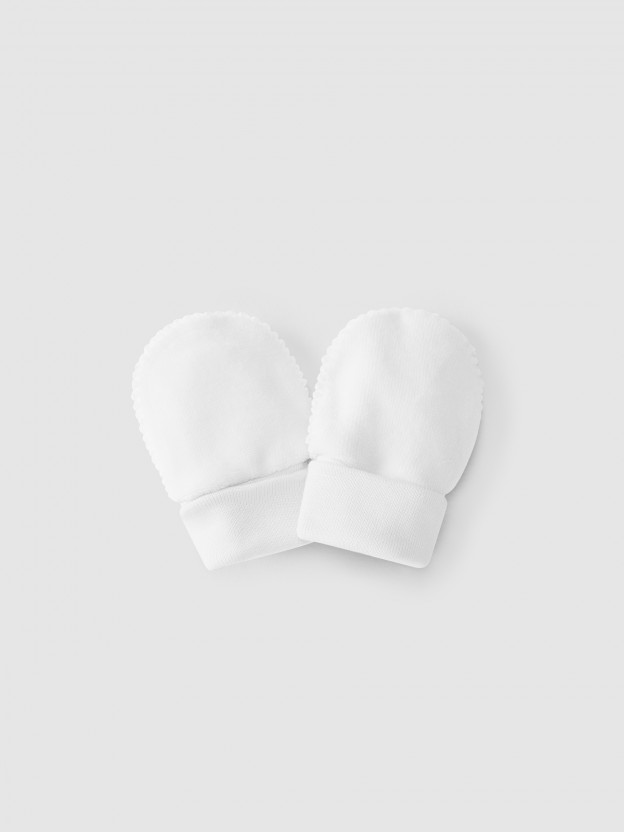 Guantes de terciopelo con detalle de piq