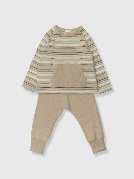 Knitted pyjamas with pocket