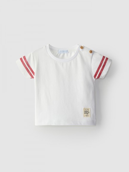 T-shirt with stripes on sleeves