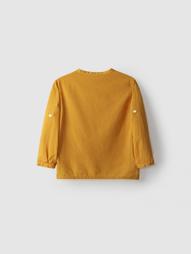 Camisa tipo túnica de linho com gola mao Camisa tipo túnica de linho com gola mao