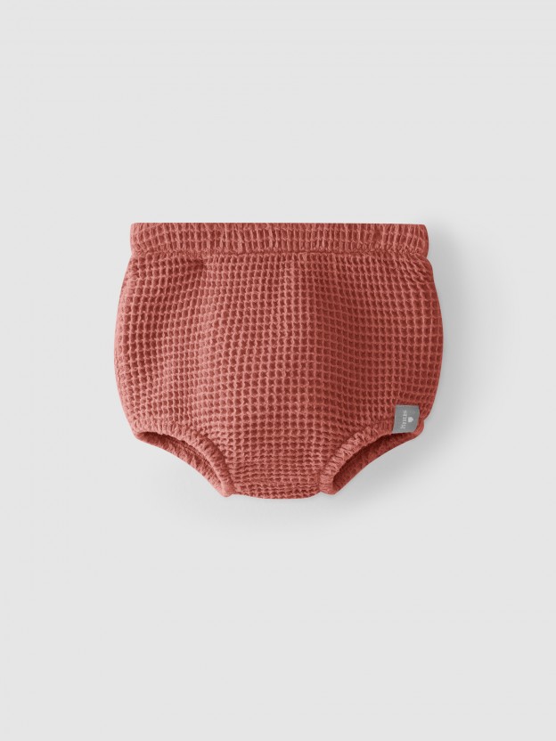 Waffle weave pull-up diaper cover