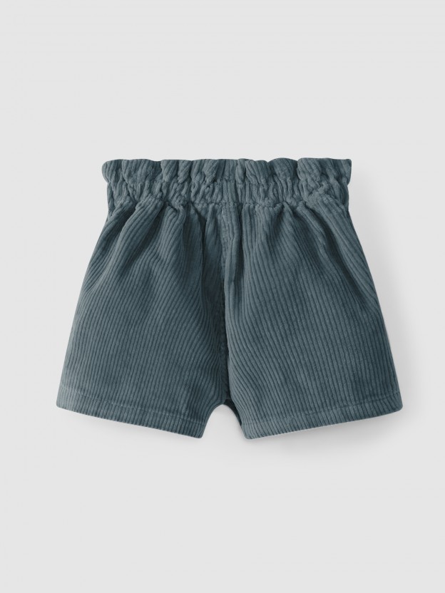 Pull-up shorts with decorative ribbon