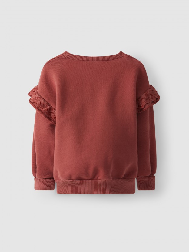 Sweatshirt with embroidery detail