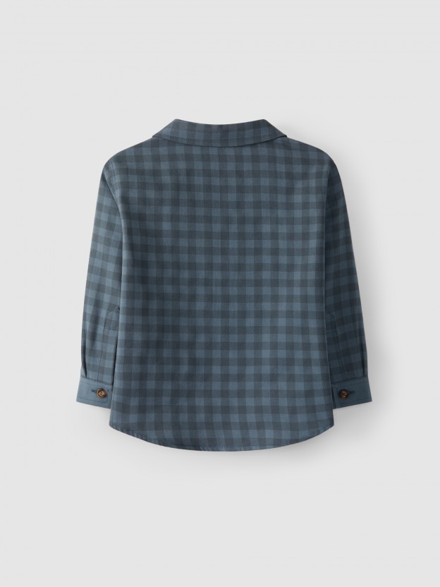 Plaid shirt with pocket
