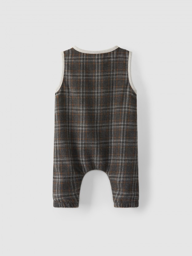 Plaid dungarees with pockets Plaid dungarees with pockets