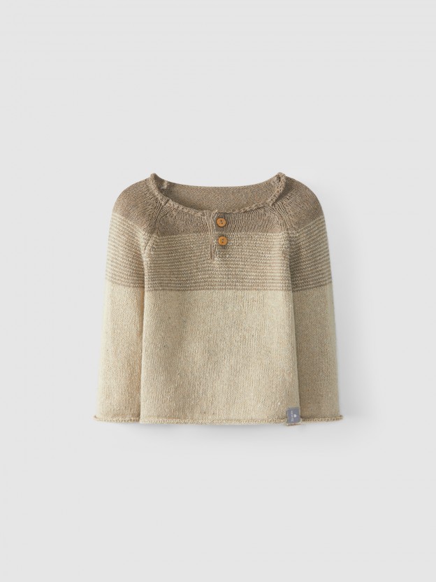 Jersey tejido con algodón reciclado.