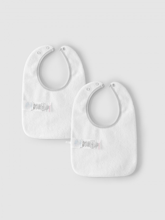 Pack of 2 embroidered star bibs