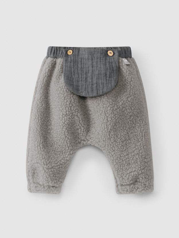 Fur pull-up pants