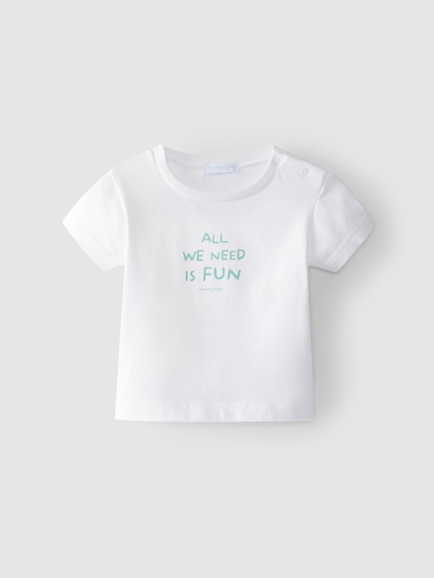 T-shirt " All we need is fun"
