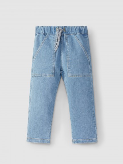 Jeans with three pockets