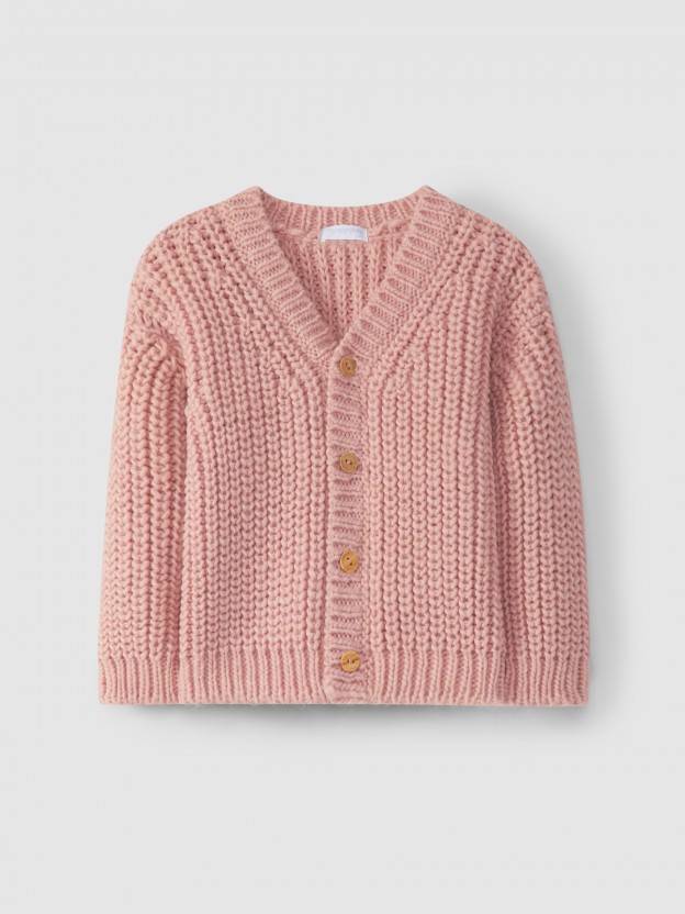 Knitted V-neck cardigan in a loose knit