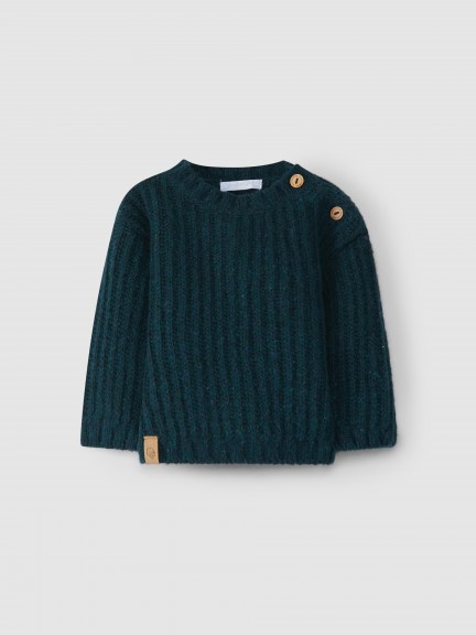 Knitted round collar jumper