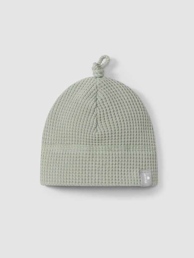Bonnet maille gaufre avec nud