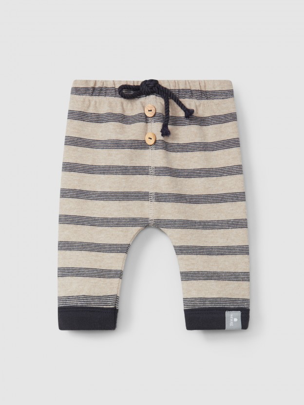 Striped pull-up pants