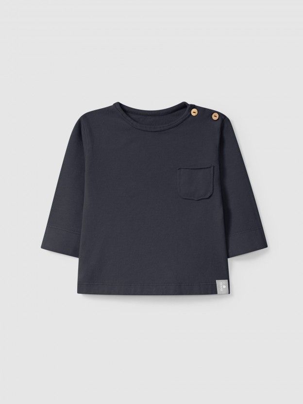 Longsleeve with pocket