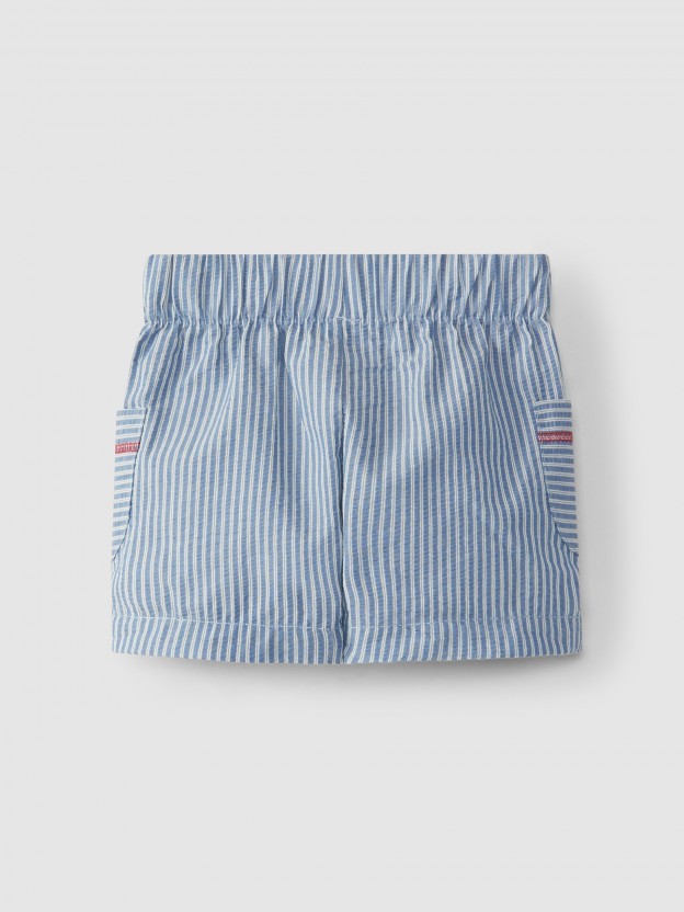 Pull-up shorts stripes seersucker effect