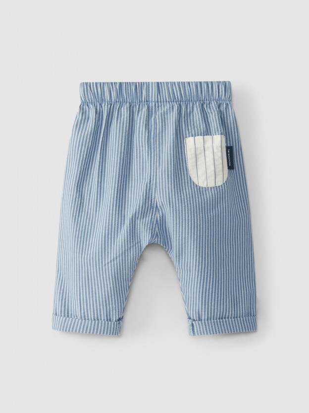 Pull-up pants in striped fabric seersucker effect