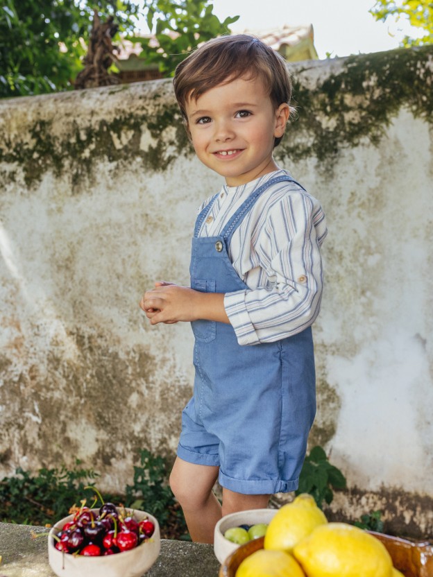 Short-leg dungarees with front pocket