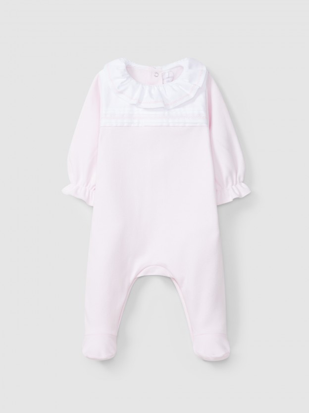 Babygrow gola de folho e detalhe bordado