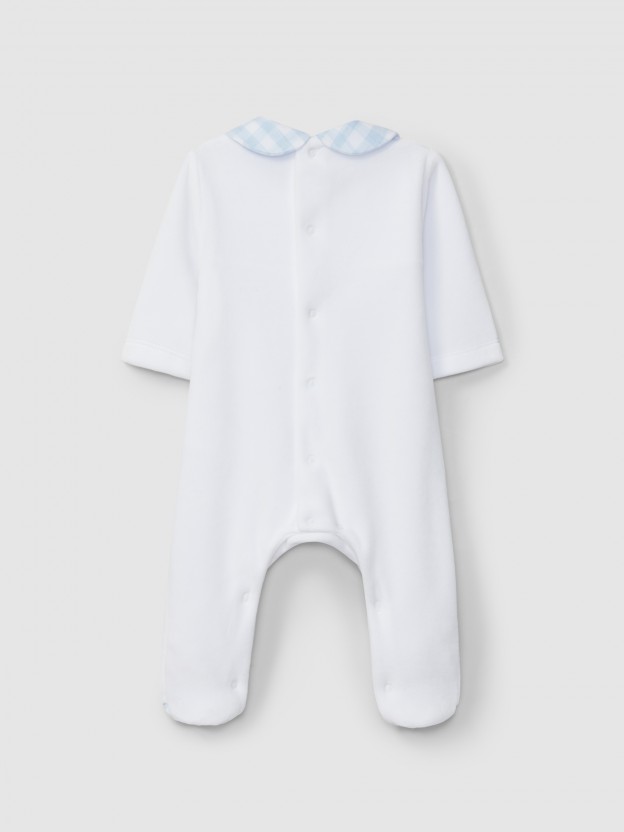 Babygrow in velvet with smocking