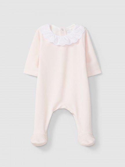 Babygrow em veludo com gola de folho em renda