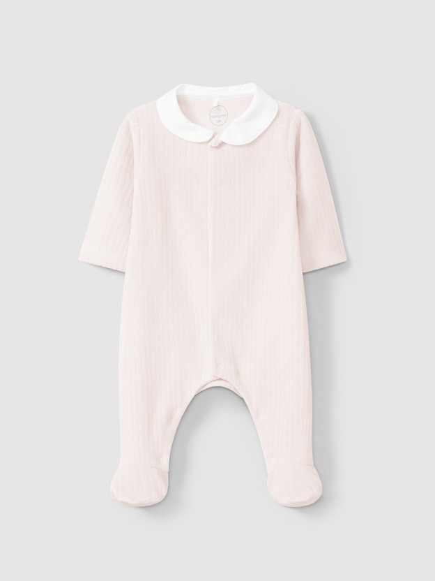 Babygrow in wide-ribbed velvet with round collar