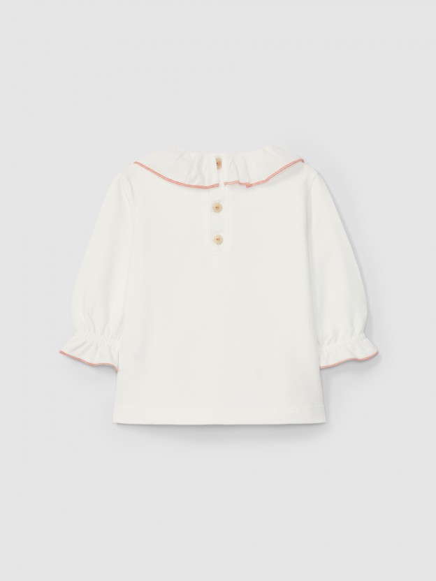 Longsleeve with ruffled collar