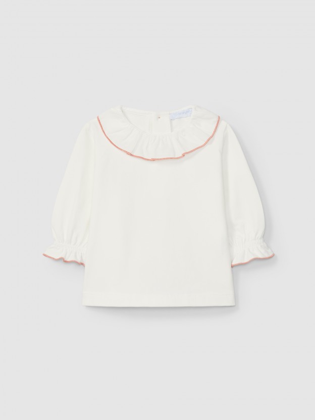 Longsleeve with ruffled collar