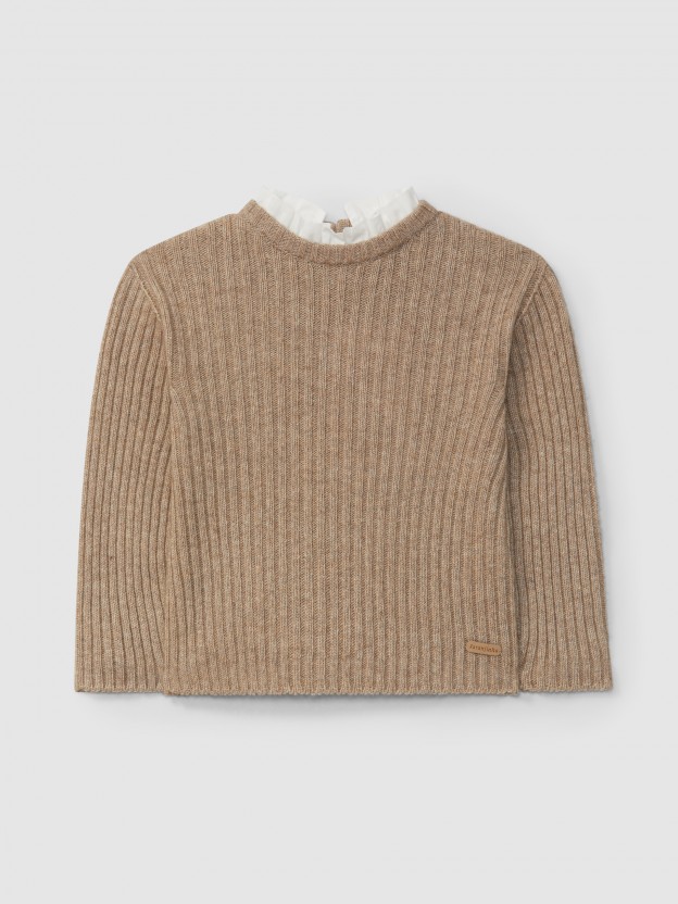 Knitted jumper with removable collar