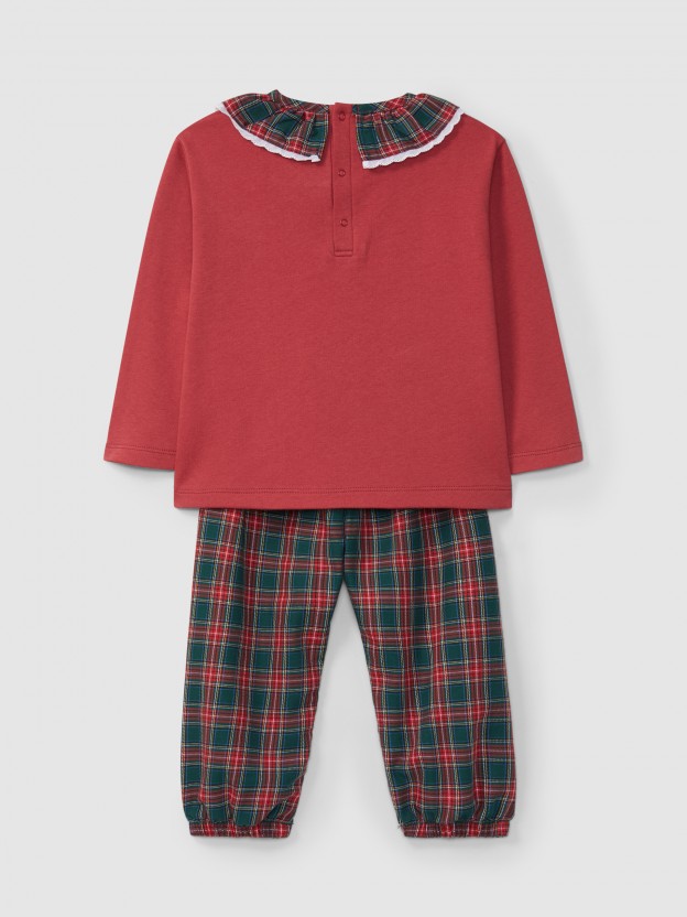 Plaid pyjamas with ruffled collar