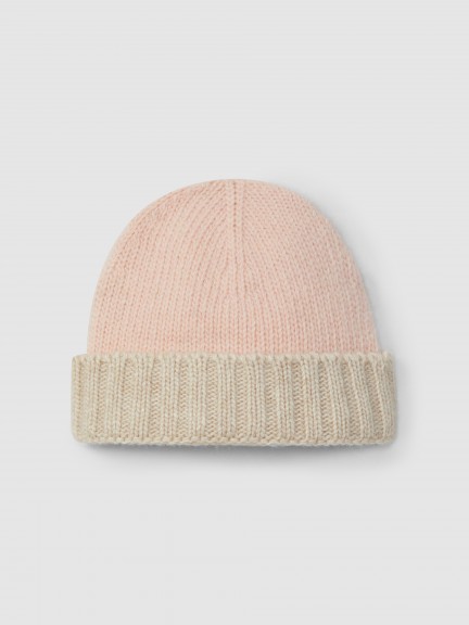 Bicolour knitted beanie