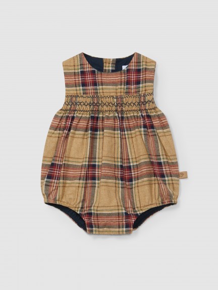 Shortie in organic cotton plaid with smocking