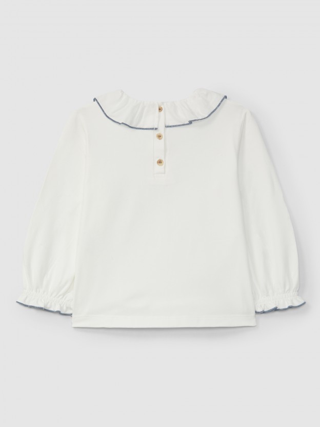 Longsleeve with ruffled collar