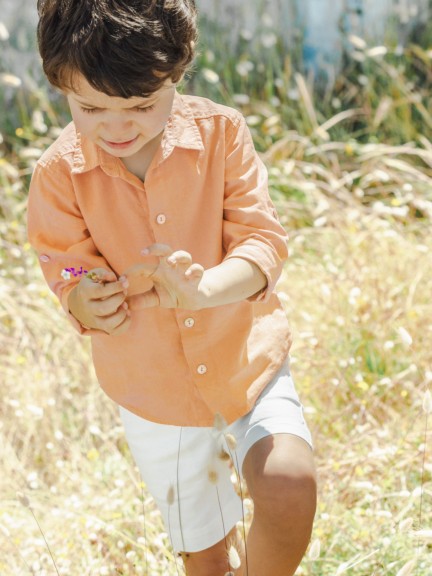Plain linen shirt