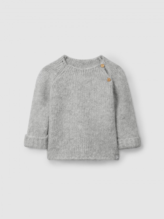 Plain knitted jumper