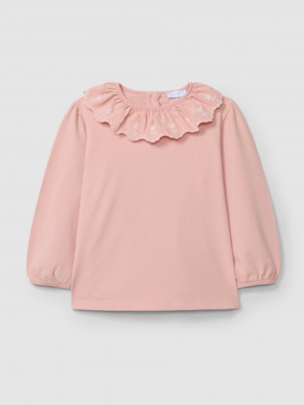 Longsleeve with ruffled collar embroidered flowers