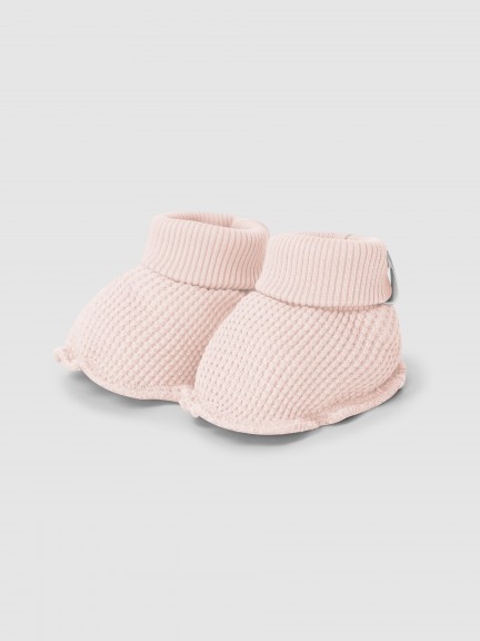 Waffle weave booties