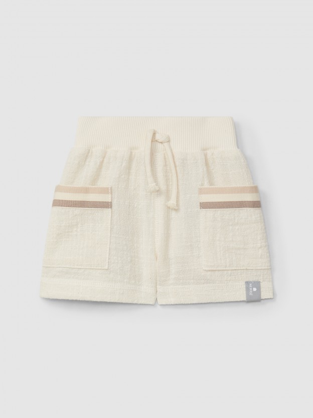 Natural-effect pull-up shorts