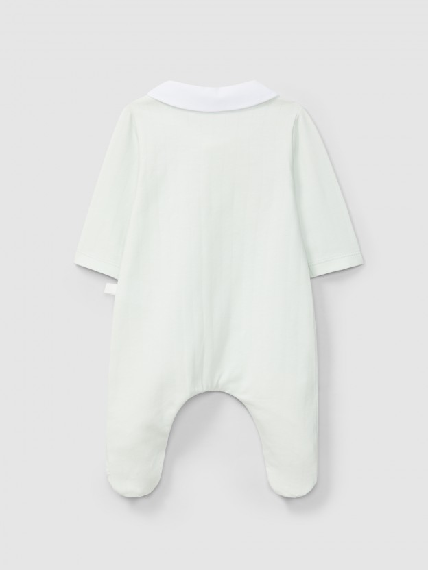 Babygrow embossed stripes with decorative buttons on the front Babygrow embossed stripes with decorative buttons on the front