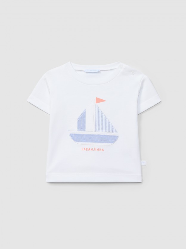 T-shirt boat T-shirt boat