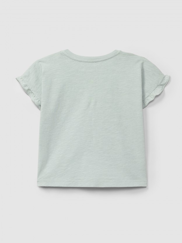 Camiseta con detalle de volante en las mangas