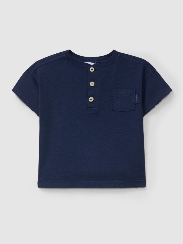Plain T-shirt with pocket
