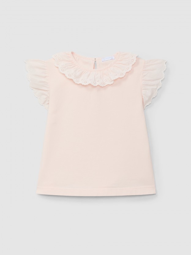T-shirt gola de folho bordado ingls