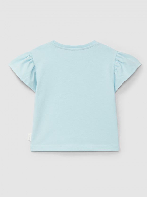 T-shirt with embossed flower appliqué T-shirt with embossed flower appliqué